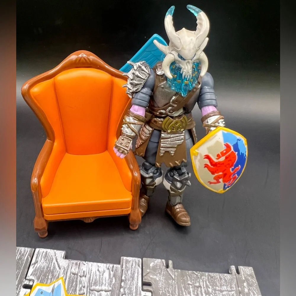 Fortnite-Mixed Action Figure (Raganok)‎ Playset with Accessories-Misc pieces-set